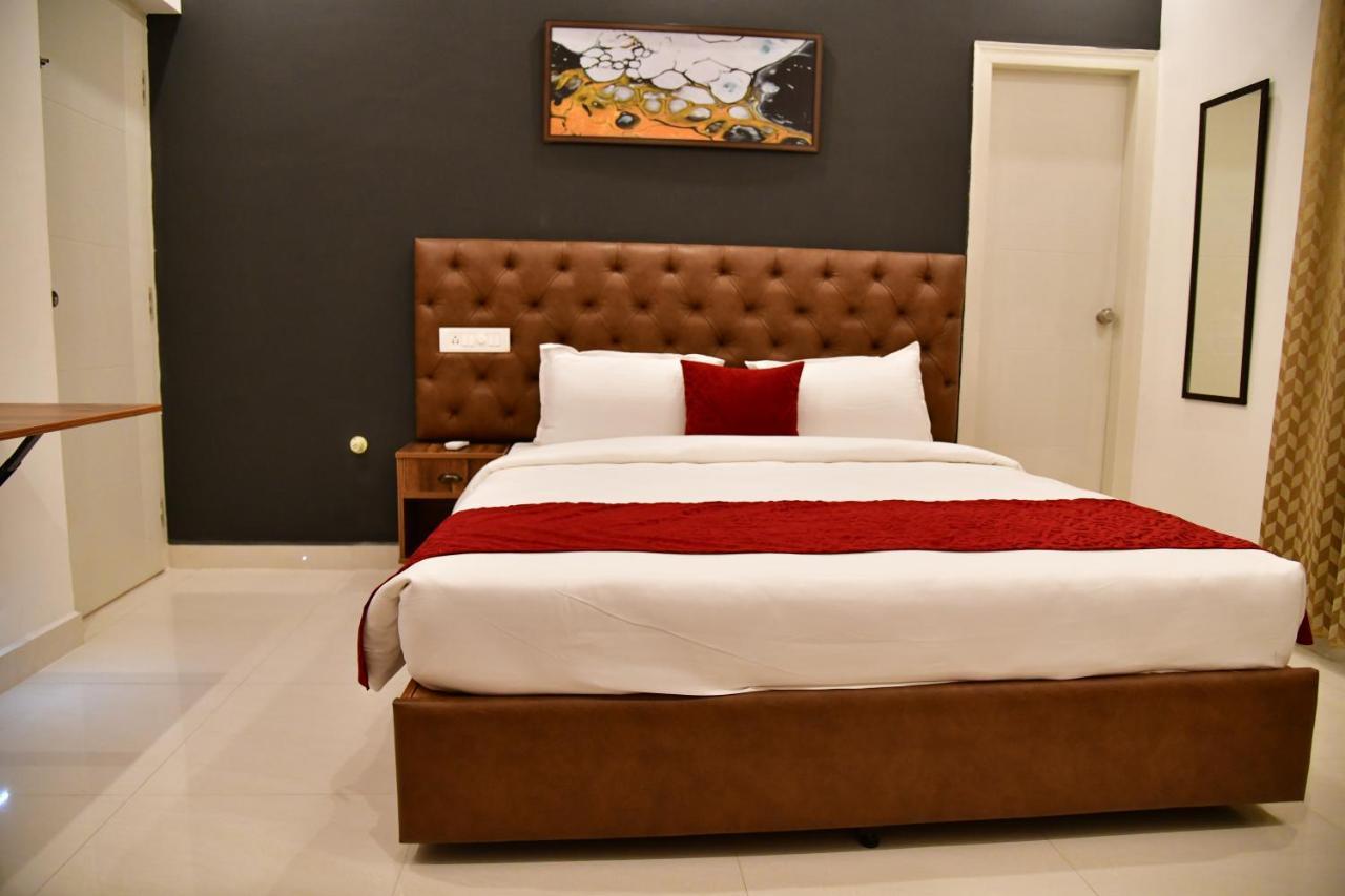 Xcel Luxury Hotel Apartments-Home Living Redefined Майсур Экстерьер фото